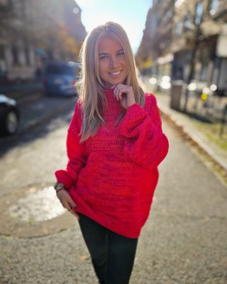 Objevte naší nabídku. 🩷🖤 enjoystyle.cz/obleceni/ Udělejte si radost krásným oblečením z naší široké nabídky. Zboží je také...